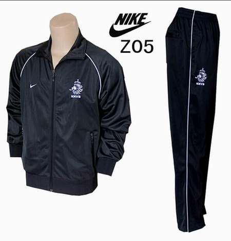 ensemble jogging nike femme pas cher