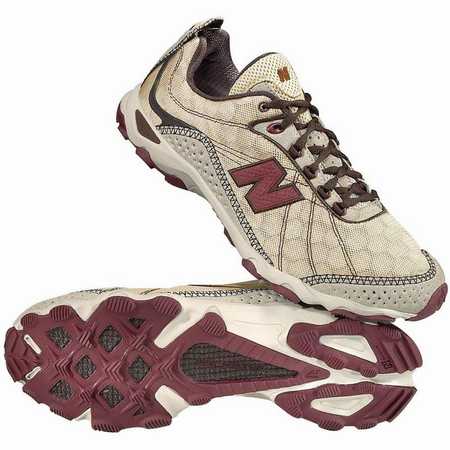 tenue running homme asics